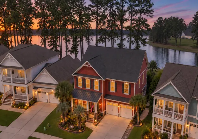 Photo 1 of Single family home for sale at 276 Calm Water Way, Summerville, SC 29486 | MLS# 26025157 | Listing updated on 2026-09-17