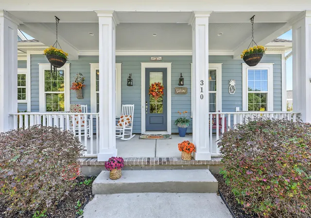 Photo 2 of Single family home for sale at 310 Woodgate Way, Summerville, SC 29485 | MLS# 26027455 | Listing updated on 2026-10-11