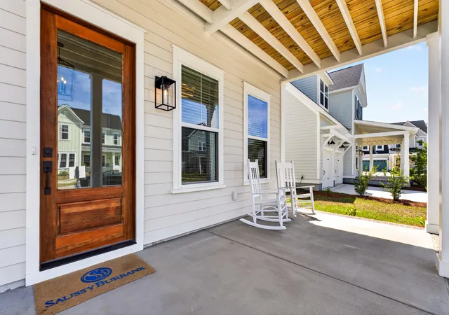 Photo 3 of Single family home for sale at 433 Brightside Trl, Summerville, SC 29486 | MLS# 26024678 | Listing updated on 2026-09-01
