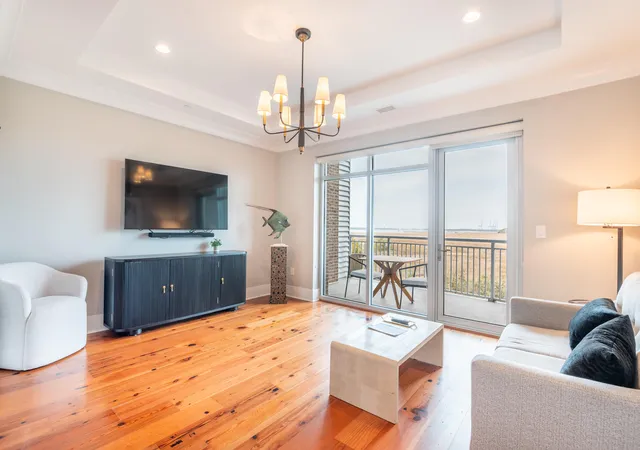 Photo 4 of Townhouse for sale at 155 Wingo Way #426, Mount Pleasant, SC 29464 | MLS# 26024783 | Listing updated on 2026-09-02