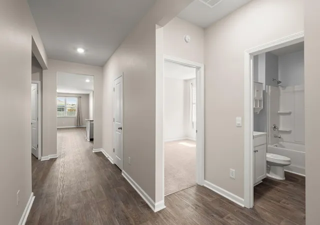 Photo 3 of Single family home for sale at 104 Green Psge Ln, Summerville, SC 29486 | MLS# 26027125 | Listing updated on 2026-10-14