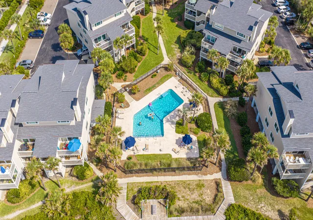 Photo 3 of Townhouse for sale at 6 Seagrove Ln #D, Isle Of Palms, SC 29451 | MLS# 26024570 | Listing updated on 2026-09-07
