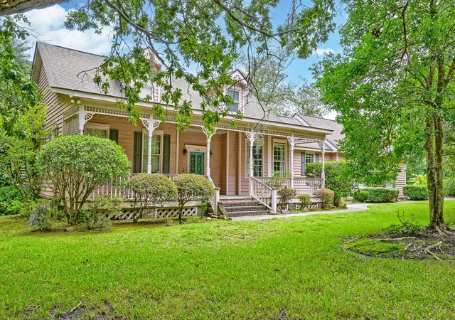 Photo 3 of Single family home for sale at 3168 Stanyarne Dr, Charleston, SC 29414 | MLS# 26024843 | Listing updated on 2026-09-18