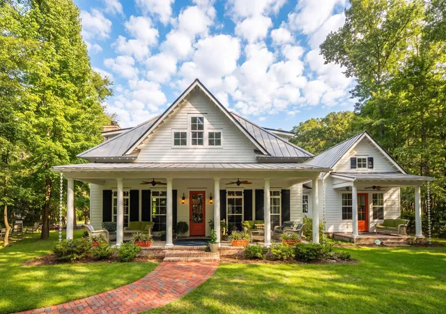 Photo 1 of Single family home for sale at 2826 Edenborough Rd, Johns Island, SC 29455 | MLS# 26025071 | Listing updated on 2026-09-14