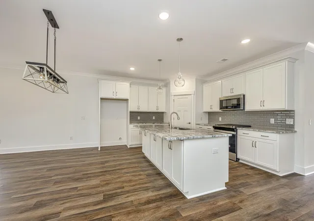 Photo 3 of Single family home for sale at 258 Darby Meadow Ln, Ridgeville, SC 29472 | MLS# 26025149 | Listing updated on 2026-09-05