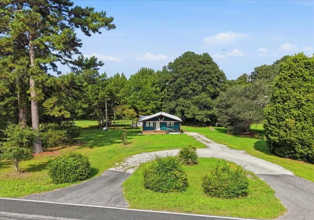 Single family home for sale at 587 Beidler Forest Rd, Dorchester, SC 29437 | MLS# 26024281