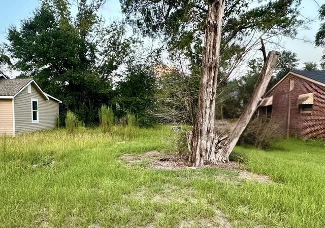 Photo 2 of Land for sale at 108 Carver St, Walterboro, SC 29488 | MLS# 26021830 | Listing updated on 2026-09-28