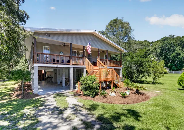 Photo 4 of Single family home for sale at 599 Sc 174, Edisto Island, SC 29438 | MLS# 26024840 | Listing updated on 2026-10-05