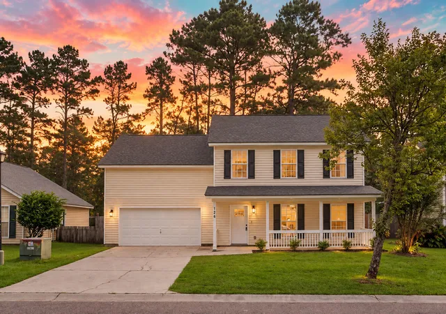 Photo 1 of Single family home for sale at 126 Trickle Dr, Summerville, SC 29483 | MLS# 26025477 | Listing updated on 2026-09-14