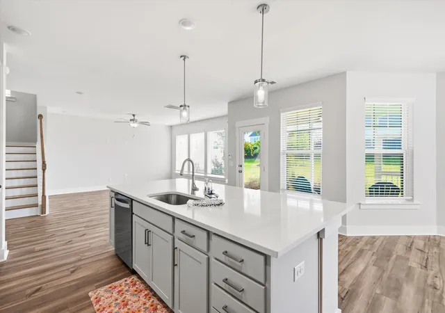 Photo 4 of Single family home for sale at 514 Enclave Ln, Summerville, SC 29486 | MLS# 26025158 | Listing updated on 2026-09-05