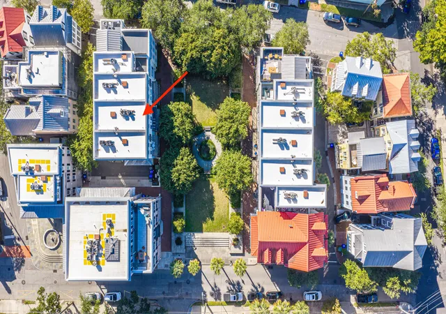 Townhouse for sale at 8 Marbel Ln #8, Charleston, SC 29403 | MLS# 26027205