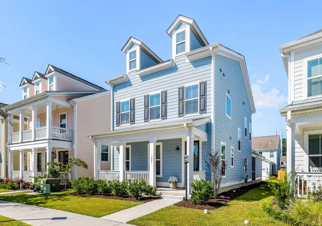 Photo 2 of Single family home for sale at 1225 Crooked Oak Rd, Charleston, SC 29492 | MLS# 26027411 | Listing updated on 2026-10-10
