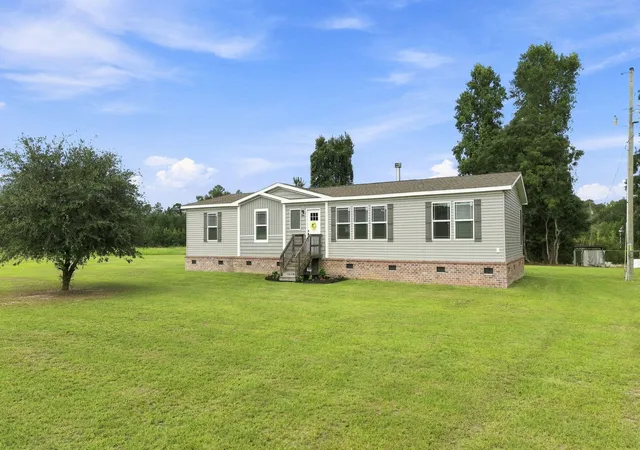 Photo 1 of Manufactured home for sale at 514 Mcmakin Dr, Saint Stephen, SC 29479 | MLS# 26025535 | Listing updated on 2026-10-01