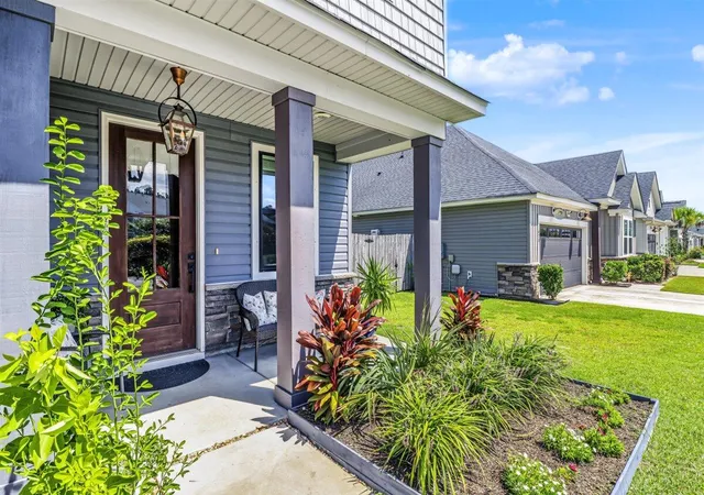 Photo 3 of Single family home for sale at 430 Omaha Dr, Moncks Corner, SC 29461 | MLS# 26025261 | Listing updated on 2026-09-29