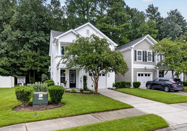 Photo 3 of Townhouse for sale at 171 Larissa Dr, Charleston, SC 29414 | MLS# 26025522 | Listing updated on 2026-09-11