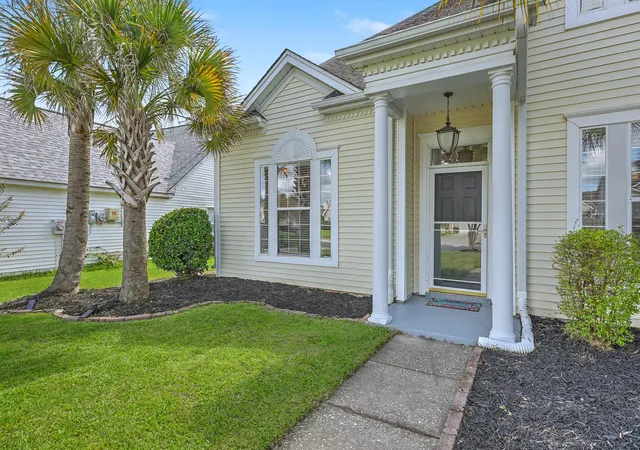 Photo 3 of Single family home for sale at 1441 Crossbill Trl, Hanahan, SC 29410 | MLS# 26025114 | Listing updated on 2026-09-22