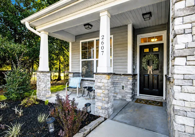Photo 1 of Single family home for sale at 2607 Lohr Dr, Mount Pleasant, SC 29466 | MLS# 26025416 | Listing updated on 2026-09-17