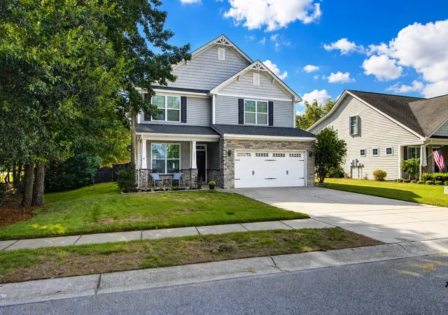 Photo 2 of Single family home for sale at 2607 Lohr Dr, Mount Pleasant, SC 29466 | MLS# 26025416 | Listing updated on 2026-09-17