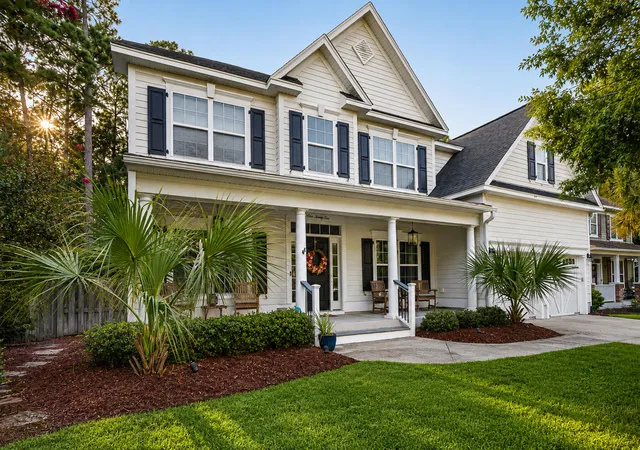 Photo 2 of Single family home for sale at 175 Donning Dr, Summerville, SC 29483 | MLS# 26024822 | Listing updated on 2026-09-03