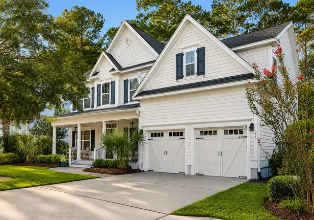 Photo 3 of Single family home for sale at 175 Donning Dr, Summerville, SC 29483 | MLS# 26024822 | Listing updated on 2026-09-03