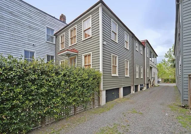 Listing Photo 5 - Condo for sale in building located at 162 Spring St, Charleston, SC 29403 - Unit #A, B, C