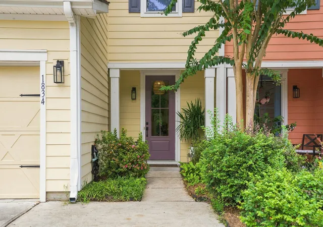 Photo 2 of Townhouse for sale at 1834 Chauncy's Ct, Mount Pleasant, SC 29466 | MLS# 26025138 | Listing updated on 2026-09-05