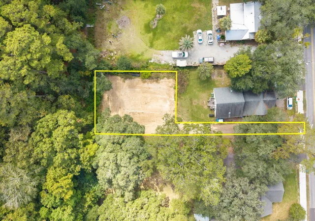 Land for sale at 444 Woodland Shrs Rd, Charleston, SC 29412 | MLS# 26027645