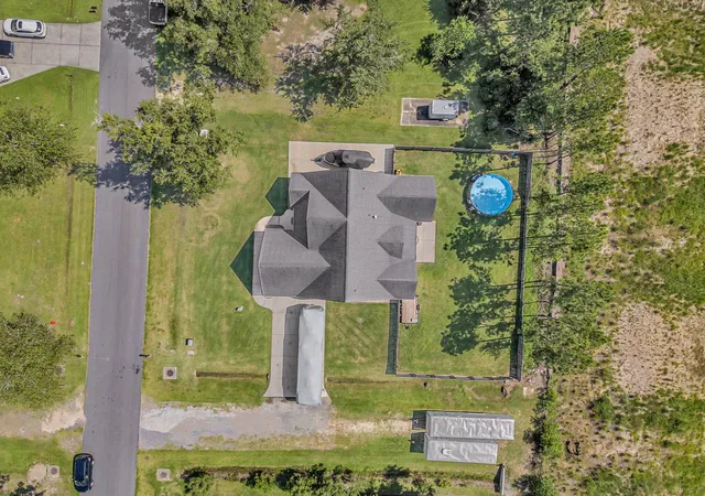 Photo 3 of Single family home for sale at 1305 British Dr, Moncks Corner, SC 29461 | MLS# 26024934 | Listing updated on 2026-09-09