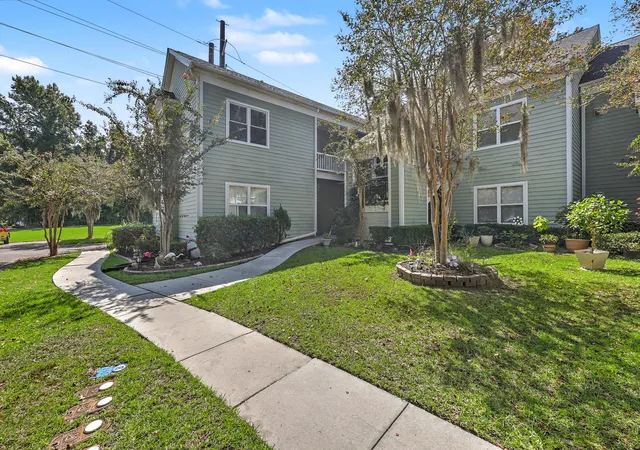 Photo 2 of Townhouse for sale at 2349 Tall Sail Dr #Unit G, Charleston, SC 29414 | MLS# 26026025 | Listing updated on 2026-10-09