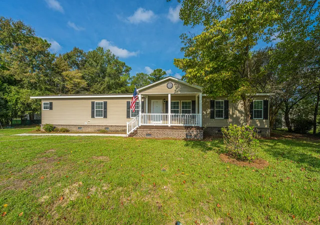 Photo 1 of Manufactured home for sale at 215 Hines Dr, Bonneau, SC 29431 | MLS# 26025880 | Listing updated on 2026-10-08