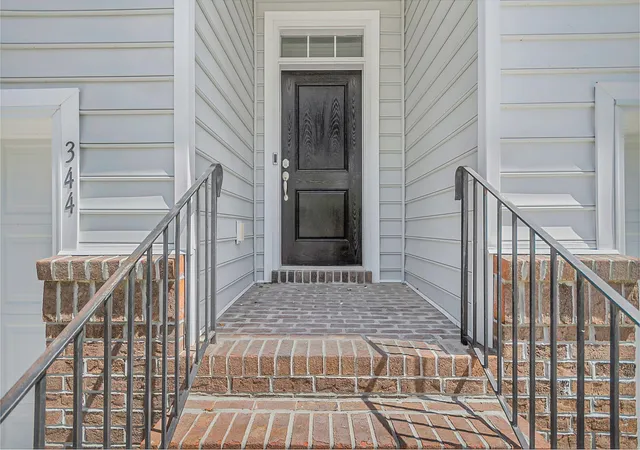 Photo 1 of Townhouse for sale at 344 Spindlewood Way, Charleston, SC 29414 | MLS# 26026374 | Listing updated on 2026-09-30