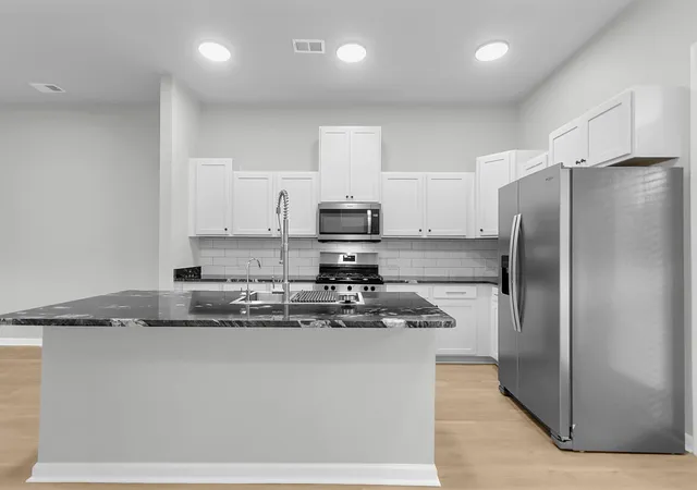 Photo 3 of Townhouse for sale at 344 Spindlewood Way, Charleston, SC 29414 | MLS# 26026374 | Listing updated on 2026-09-30