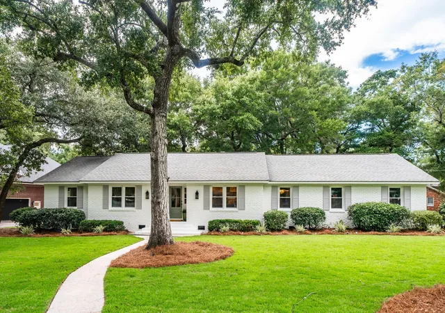 Photo 2 of Single family home for sale at 865 Evans Rd, Charleston, SC 29412 | MLS# 26024745 | Listing updated on 2026-09-05