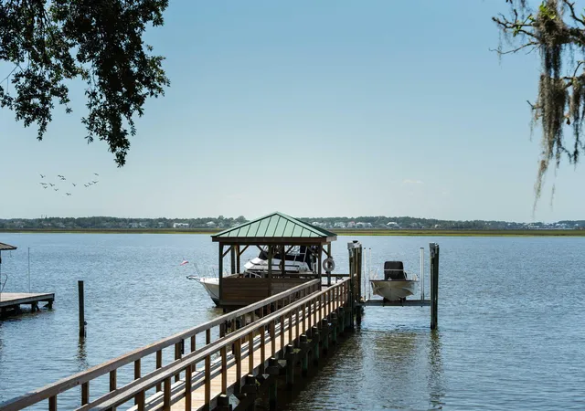 Photo 3 of Single family home for sale at 151 Stono Dr, Charleston, SC 29412 | MLS# 26024912 | Listing updated on 2026-09-07