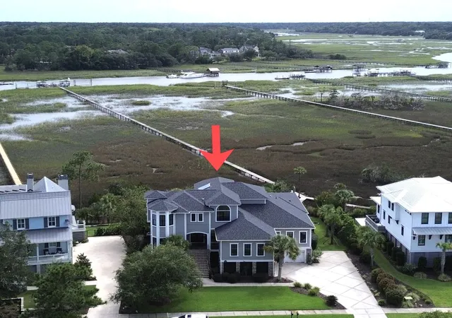 Photo 2 of Single family home for sale at 2765 Parkers Landing Rd, Mount Pleasant, SC 29466 | MLS# 26025432 | Listing updated on 2026-09-10