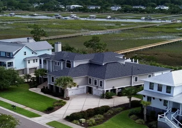 Photo 3 of Single family home for sale at 2765 Parkers Landing Rd, Mount Pleasant, SC 29466 | MLS# 26025432 | Listing updated on 2026-09-10