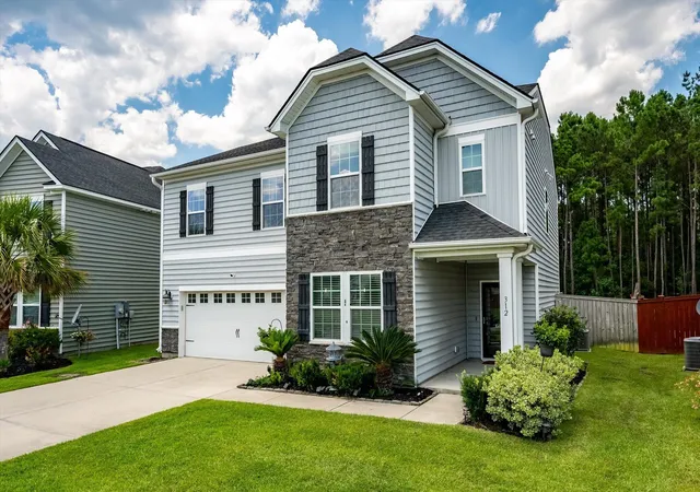 Photo 2 of Single family home for sale at 312 Witch Hazel St, Summerville, SC 29486 | MLS# 26025115 | Listing updated on 2026-09-12