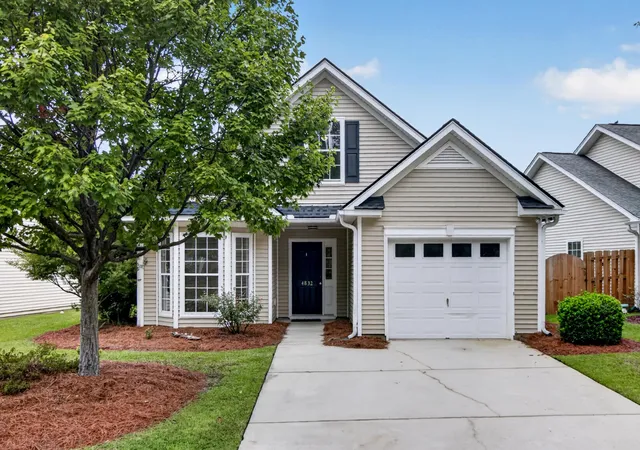 Photo 1 of Single family home for sale at 4832 Carnoustie Ct, Summerville, SC 29485 | MLS# 26026836 | Listing updated on 2026-10-02
