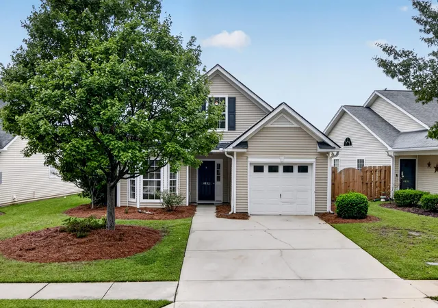 Photo 2 of Single family home for sale at 4832 Carnoustie Ct, Summerville, SC 29485 | MLS# 26026836 | Listing updated on 2026-10-02