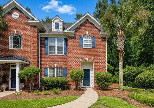 Photo 1 of Townhouse for sale at 1611} Camfield Ln, Mount Pleasant, SC 29466 | MLS# 26024864 | Listing updated on 2026-10-27