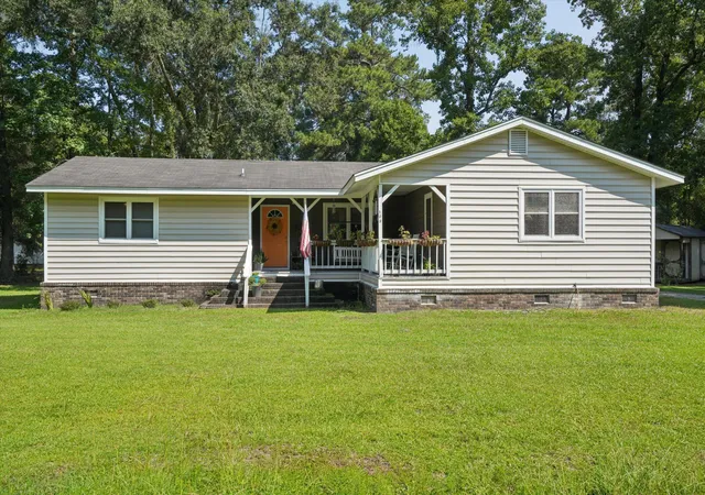 Single family home for sale at 109 Annie Williams St, Moncks Corner, SC 29461 | MLS# 26025039