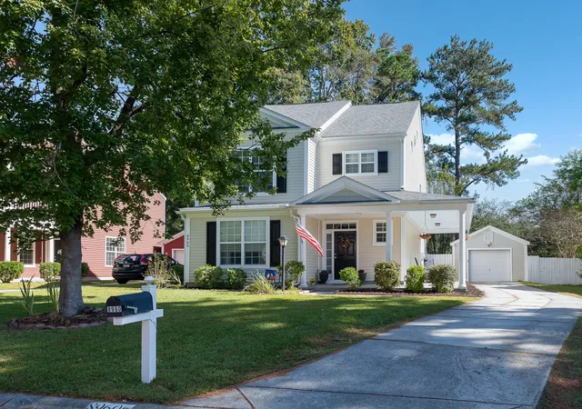 Photo 1 of Single family home for sale at 8960 N Red Maple Cir, Summerville, SC 29485 | MLS# 26029472 | Listing updated on 2026-10-29