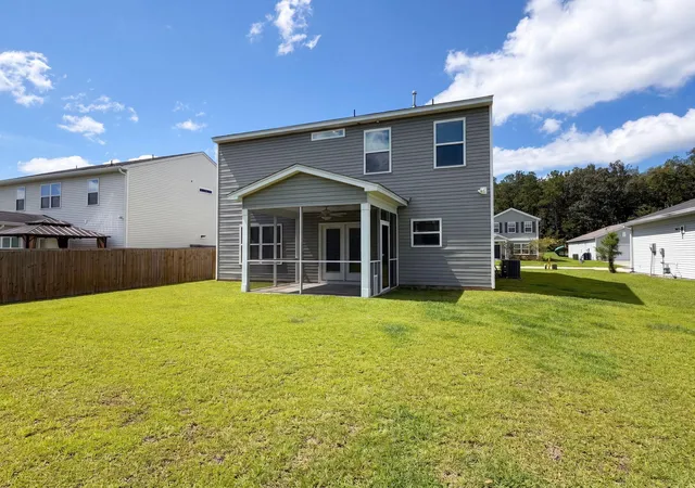 Photo 4 of Single family home for sale at 115 Lilly Grace Ln, Goose Creek, SC 29445 | MLS# 26025304 | Listing updated on 2026-09-10