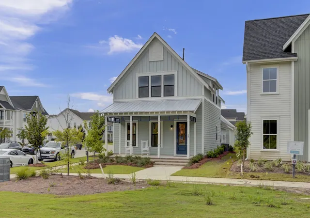 Photo 3 of Single family home for sale at 309 Brightside Trl, Summerville, SC 29486 | MLS# 26024659 | Listing updated on 2026-09-01