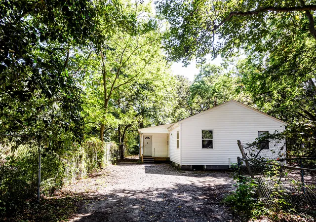 Photo 1 of Single family home for sale at Street, Charleston, SC 29407 | MLS# 26026481 | Listing updated on 2026-10-15