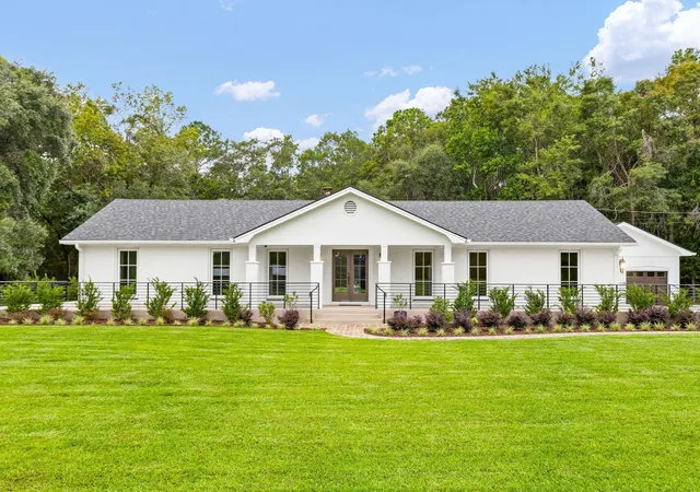 Photo 3 of Single family home for sale at 3189 Edenvale Rd, Johns Island, SC 29455 | MLS# 26025610 | Listing updated on 2026-09-13