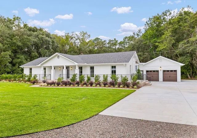 Photo 4 of Single family home for sale at 3189 Edenvale Rd, Johns Island, SC 29455 | MLS# 26025610 | Listing updated on 2026-09-13