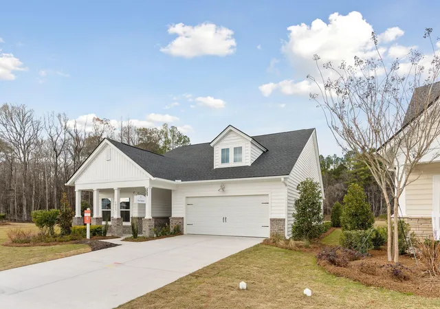 Photo 2 of Single family home for sale at 1081 Razor Clam Way, Summerville, SC 29485 | MLS# 26025396 | Listing updated on 2026-09-14