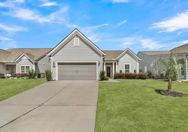 Photo 2 of Single family home for sale at 108 Garden Gate Way, Summerville, SC 29486 | MLS# 26025959 | Listing updated on 2026-10-25