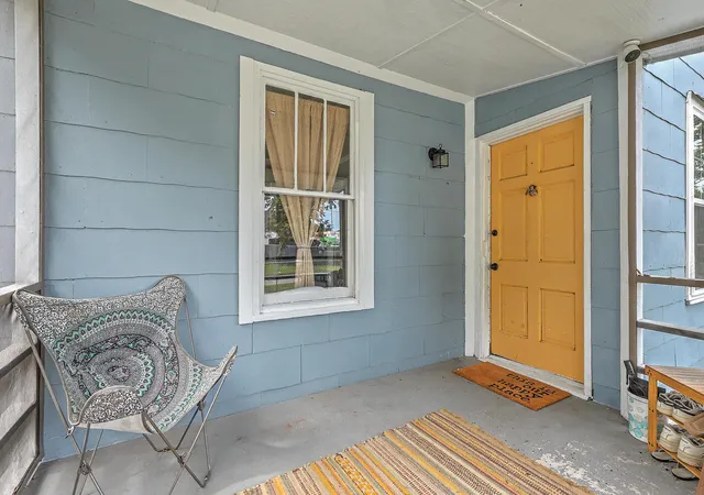 Photo 2 of Sale Pending at 2120 Victory Ave, North Charleston, SC 29405 | MLS# 26025426 | Listing updated on 2026-09-17